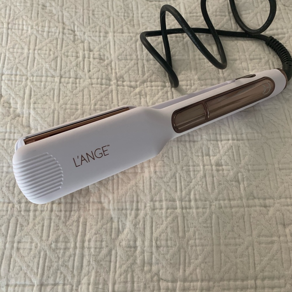 L’ange Le Gloss Straightner